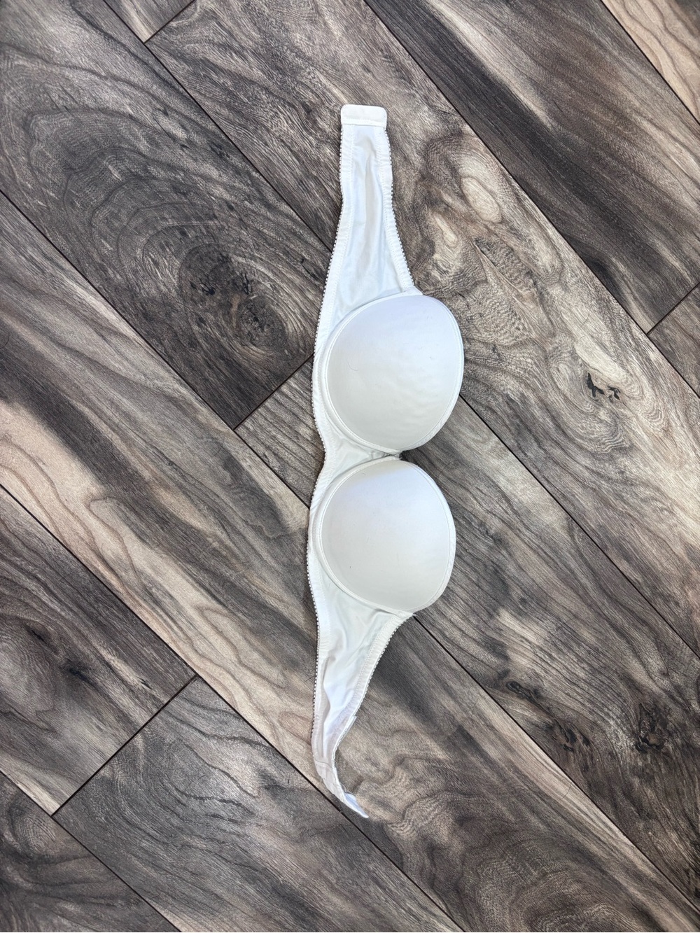 White Strapless Bra